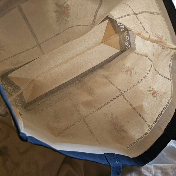 New Sezane x Baziszt Tote Bag - Blue w/ Cream Trims - Picture 4 of 7